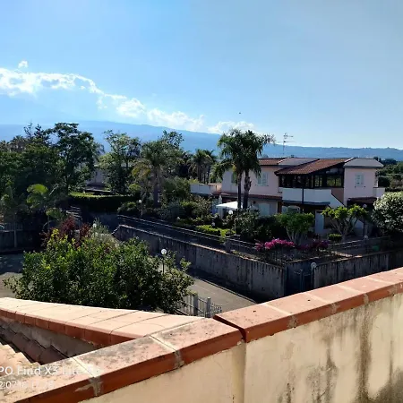 Neptunia Fondachello Ferienhaus *